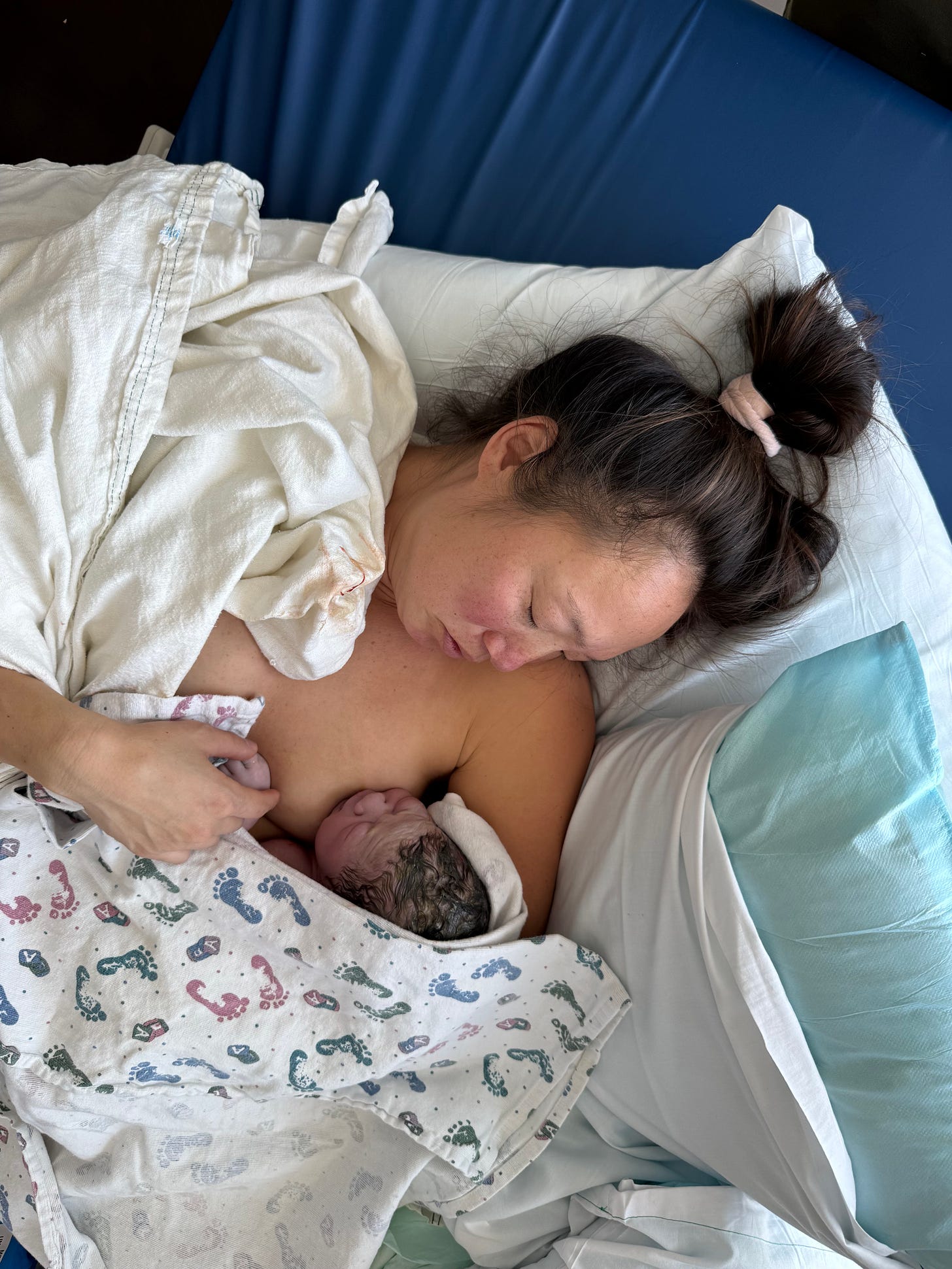 Continuing to move and train through the second pregnancy, this time from a different place.